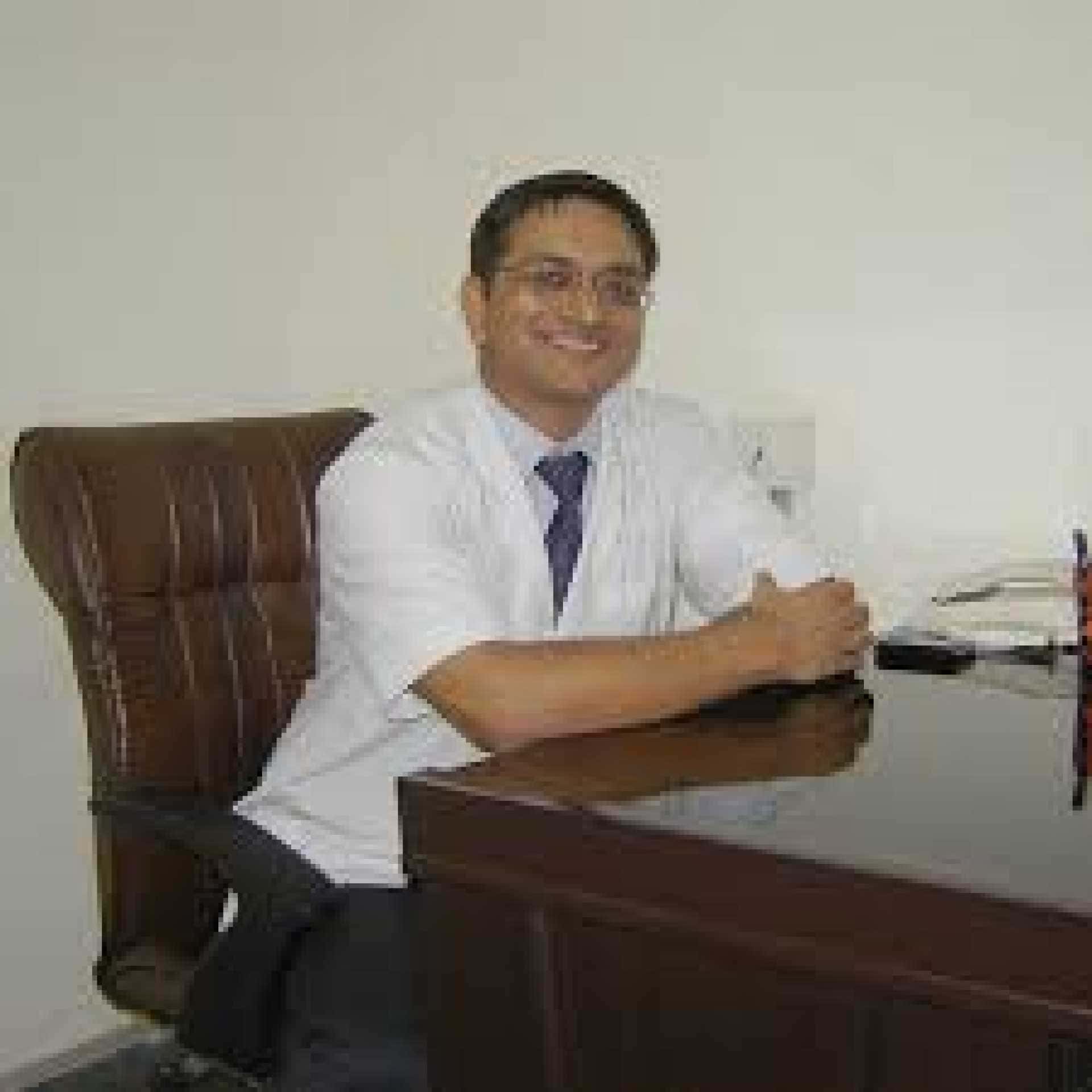 Docteur.(prof) Jalaj Tak, [object Object]