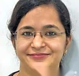 Dr. Divya Chadda, [object Object]