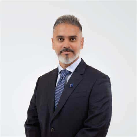 Dr. Raheel Shariff, [object Object]
