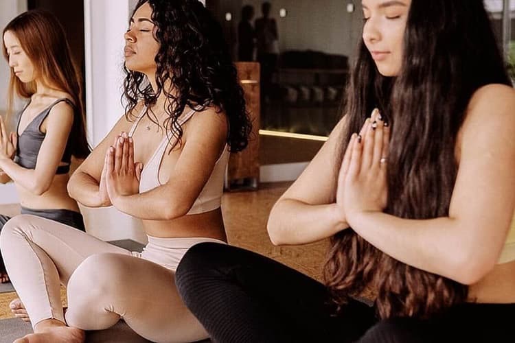 7 Retret Yoga & Pijat Revitalisasi Sehari di Lisbon, Portugal