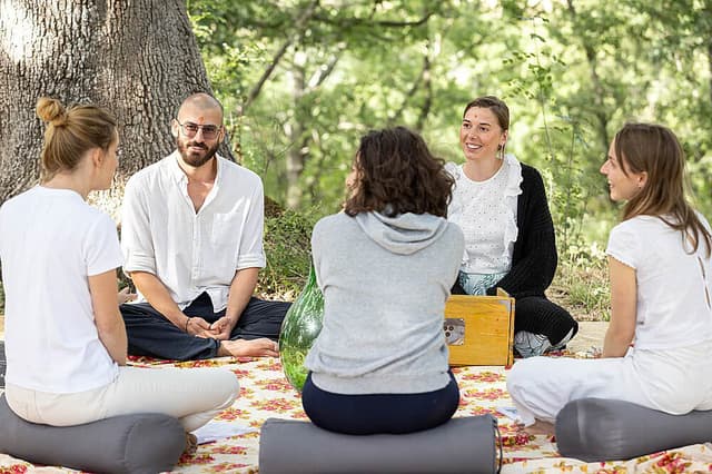 20 Latihan Guru Yoga Pelbagai Gaya Hari 200 Jam di Tuscany