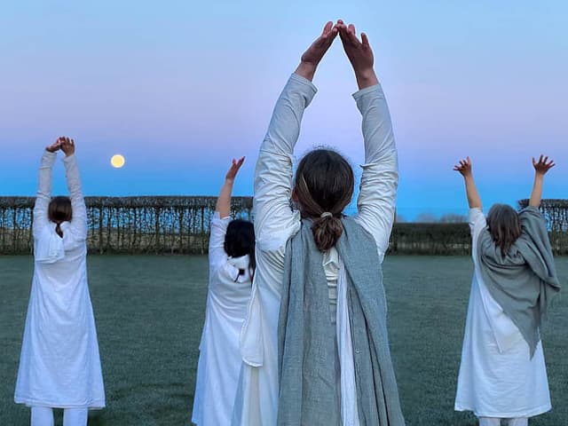 12 Day "Awakening of the Self" Retreat w. Guruji Sri Vast, Sweden