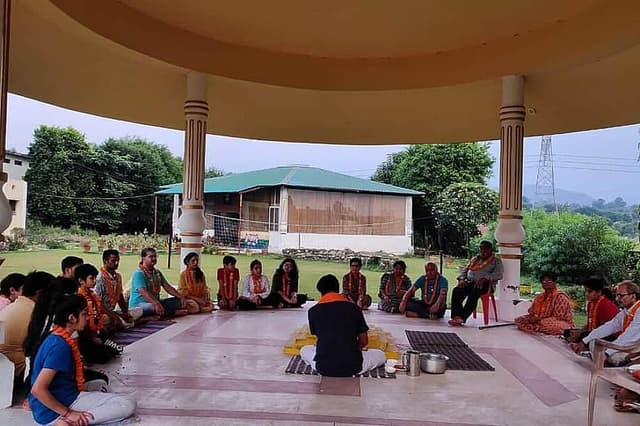 7 Araw ng Pranic at Cosmic Healing Retreat sa Rishikesh, India