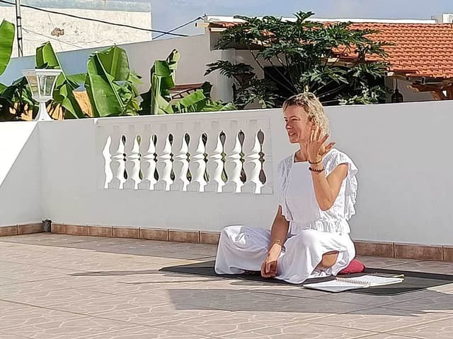 5 Day Tantra Massage, Yoga & Meditation Retreat à Tenerife