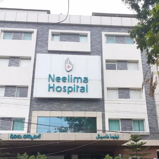 Mga Ospital ng Renova Neelima