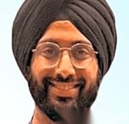 Docteur. Harinder Singh, [object Object]