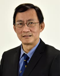Professeur Alexander Chung Yaw Fui, null