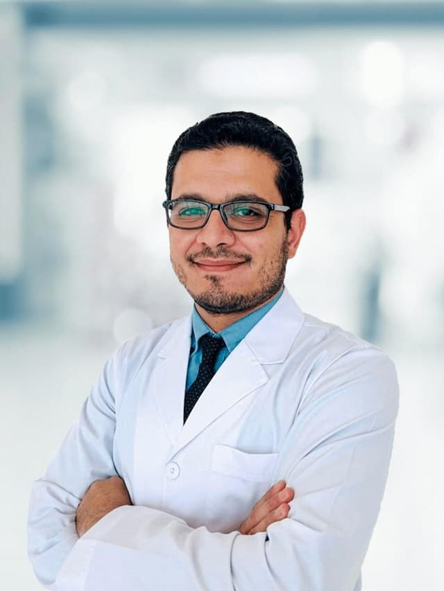 Docteur. Ahmed Abdel Aziz, [object Object]