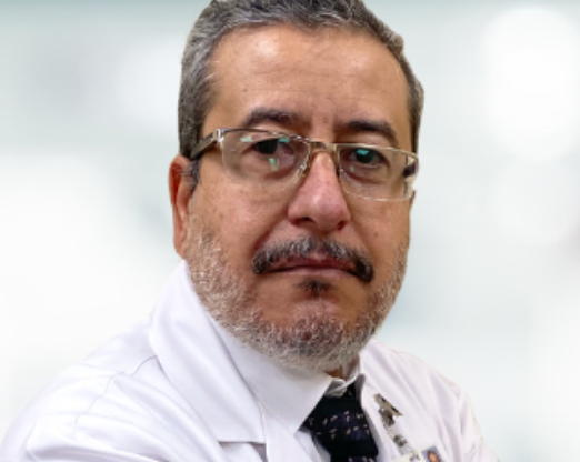 Docteur. Moustafa Abdelfattah, [object Object]