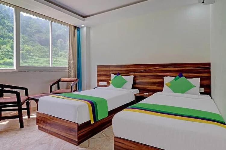 Shared Room