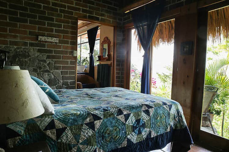Skyline Bungalow - Penginapan Persendirian