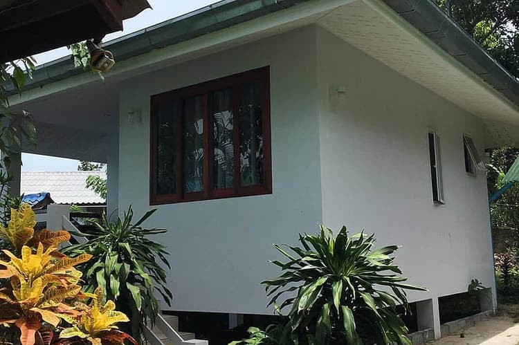 Exotic deluxe seaview bungalow
