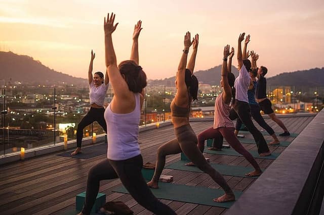 8 Hari Ketenangan di Bukit: Percutian Yoga di Phuket