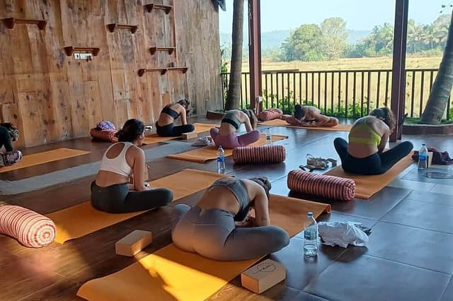 14 Day Harmonize Hormones Retreat Women's Retreat Yoga & Ayurveda à Goa