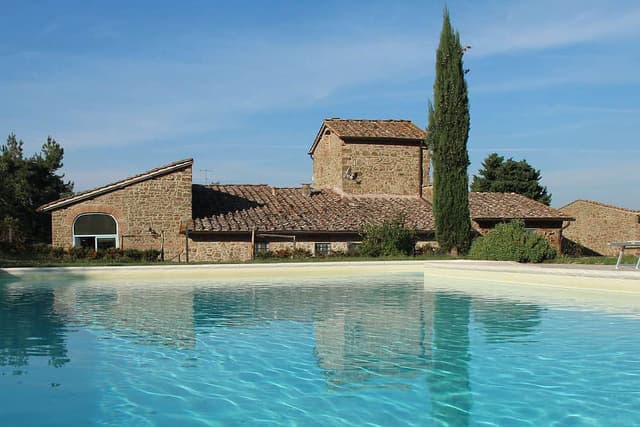 6 Hari Seni All-Inklusif, Yoga, & Retret Memasak di Tuscany, Italia
