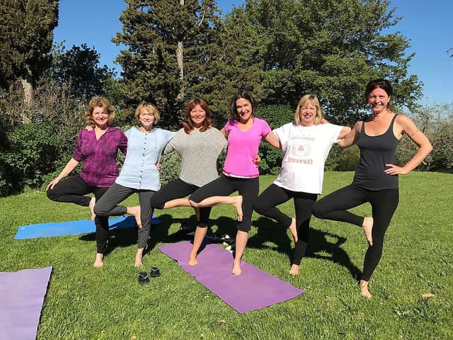 6 Hari Seni All-Inklusif, Yoga, & Retret Memasak di Tuscany, Italia