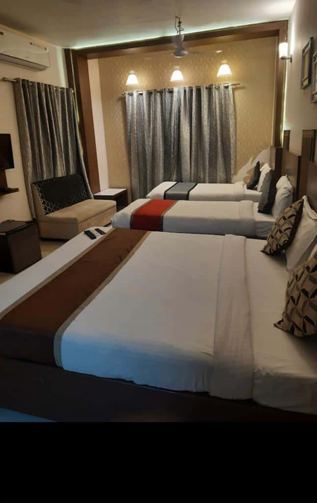 Hotel Sky Gate