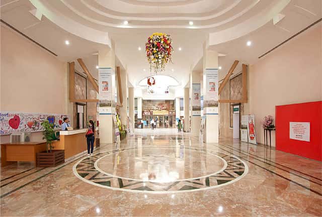 Indraprastha Apollo Hospital