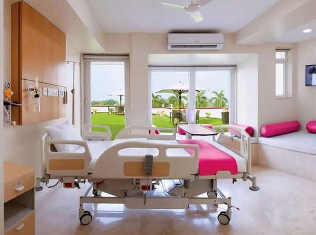 Hôpital Max Nanavati, Bombay