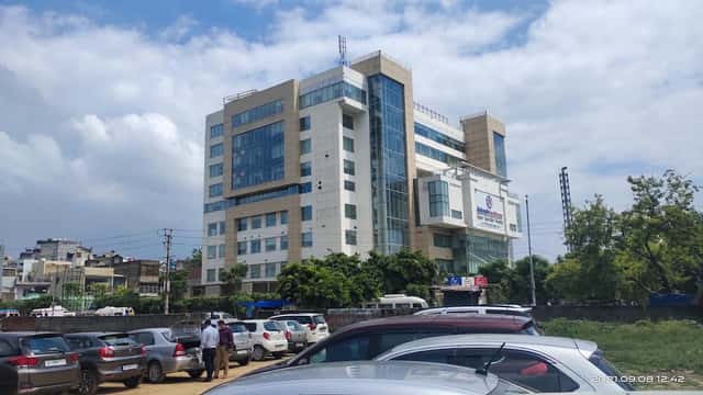 Aakash Hospital
