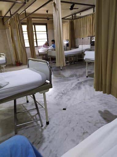 Hira Mongi Navneet Hospital