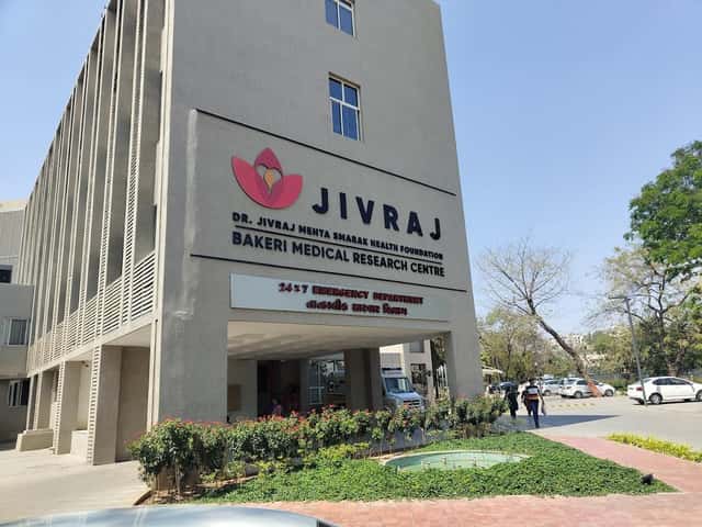 Docteur. Fondation pour la santé Jivraj Mehta Smarak