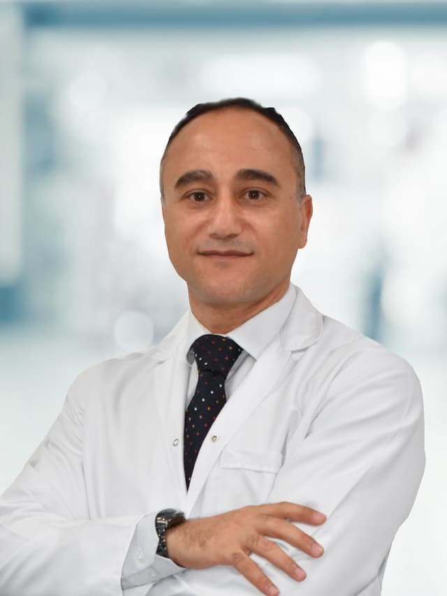 Dr. Amr Mamdouh Abdelkader Elsherif, [object Object]