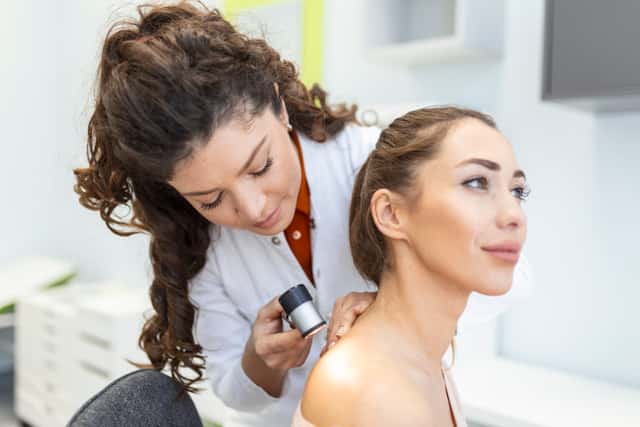 ልዩ ምርመራ - Dermatogy ፕሮግራም